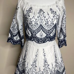 White whit blue short jumpsuit size S